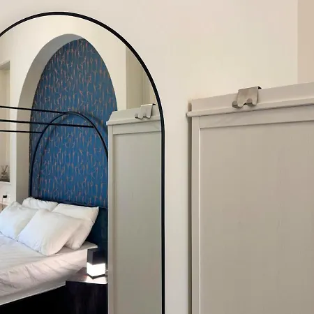 Apartment Wine Stay, Relaxation And Style In *