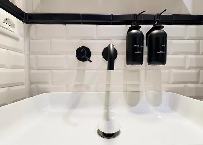 Wine Stay, Relaxation And Style In *